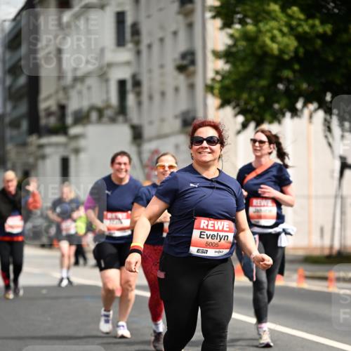 14.06.2026 - REWE Women's Run Dr. Thomas Lammeyer http://msf.ph/oto/9785243 14.06.2026 10:55:13 Laufen 5005 meine-sportfotos.de