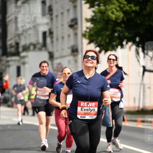 14.06.2026 - REWE Women's Run Dr. Thomas Lammeyer http://msf.ph/oto/9785244 14.06.2026 10:55:13 Laufen 5005 meine-sportfotos.de