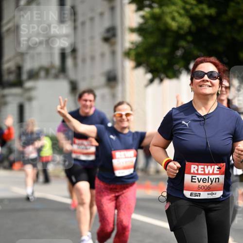 14.06.2026 - REWE Women's Run Dr. Thomas Lammeyer http://msf.ph/oto/9785248 14.06.2026 10:55:14 Laufen 5005 meine-sportfotos.de