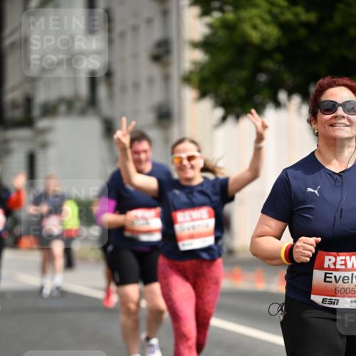14.06.2026 - REWE Women's Run Dr. Thomas Lammeyer http://msf.ph/oto/9785251 14.06.2026 10:55:14 Laufen 5005 meine-sportfotos.de