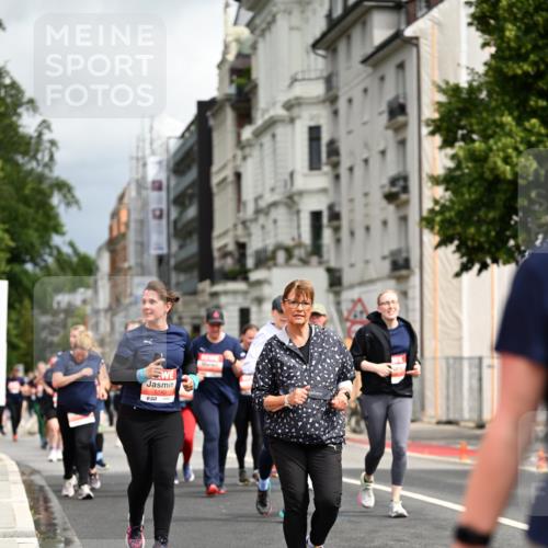 14.06.2026 - REWE Women's Run Dr. Thomas Lammeyer http://msf.ph/oto/9785316 14.06.2026 10:55:25 Laufen 5240, 57 meine-sportfotos.de