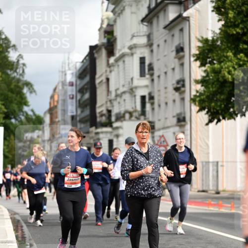 14.06.2026 - REWE Women's Run Dr. Thomas Lammeyer http://msf.ph/oto/9785317 14.06.2026 10:55:26 Laufen 7 meine-sportfotos.de
