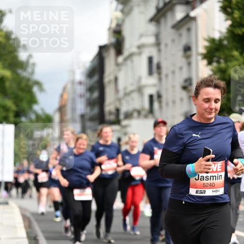 14.06.2026 - REWE Women's Run Dr. Thomas Lammeyer http://msf.ph/oto/9785330 14.06.2026 10:55:29 Laufen 5240 meine-sportfotos.de