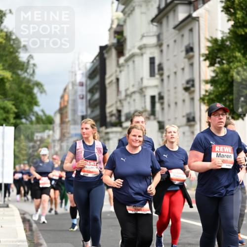 14.06.2026 - REWE Women's Run Dr. Thomas Lammeyer http://msf.ph/oto/9785341 14.06.2026 10:55:30 Laufen 57, 5301, 211 meine-sportfotos.de
