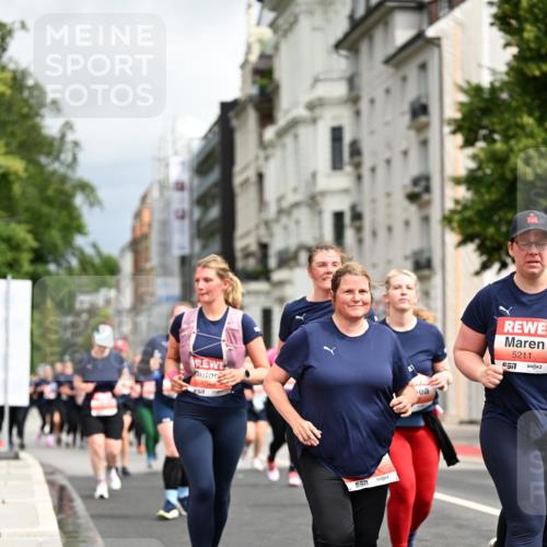 14.06.2026 - REWE Women's Run Dr. Thomas Lammeyer http://msf.ph/oto/9785345 14.06.2026 10:55:31 Laufen 559, 5211, 57 meine-sportfotos.de
