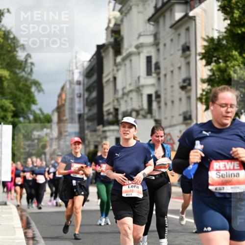 14.06.2026 - REWE Women's Run Dr. Thomas Lammeyer http://msf.ph/oto/9785373 14.06.2026 10:55:35 Laufen 58, 57, 5996 meine-sportfotos.de