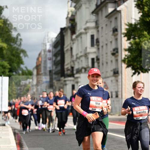14.06.2026 - REWE Women's Run Dr. Thomas Lammeyer http://msf.ph/oto/9785391 14.06.2026 10:55:38 Laufen 5040, 7, 5042 meine-sportfotos.de