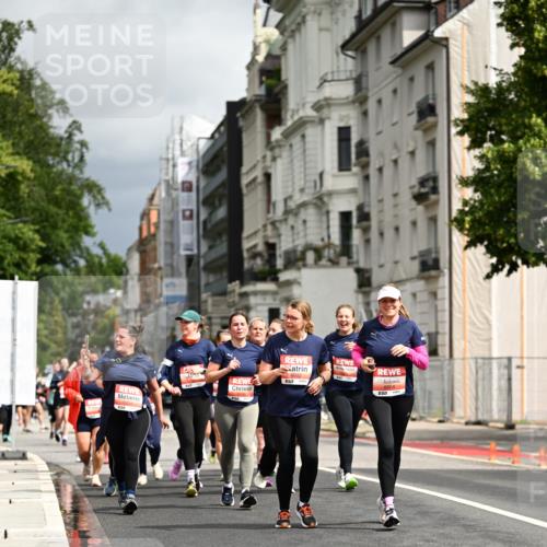 14.06.2026 - REWE Women's Run Dr. Thomas Lammeyer http://msf.ph/oto/9785404 14.06.2026 10:55:40 Laufen 6022 meine-sportfotos.de