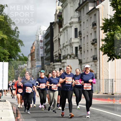 14.06.2026 - REWE Women's Run Dr. Thomas Lammeyer http://msf.ph/oto/9785406 14.06.2026 10:55:40 Laufen  meine-sportfotos.de
