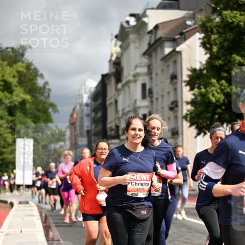 14.06.2026 - REWE Women's Run Dr. Thomas Lammeyer http://msf.ph/oto/9785432 14.06.2026 10:55:47 Laufen 5275, 7 meine-sportfotos.de