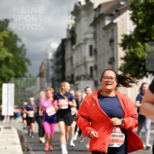 14.06.2026 - REWE Women's Run Dr. Thomas Lammeyer http://msf.ph/oto/9785441 14.06.2026 10:55:49 Laufen 5755, 7 meine-sportfotos.de
