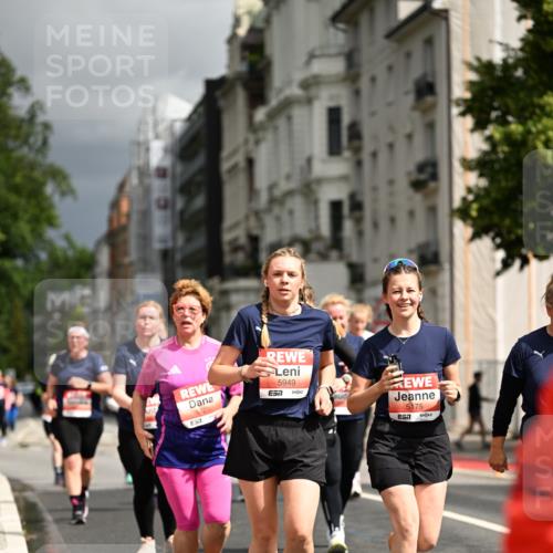 14.06.2026 - REWE Women's Run Dr. Thomas Lammeyer http://msf.ph/oto/9785446 14.06.2026 10:55:50 Laufen 57, 5949, 5175, 7 meine-sportfotos.de