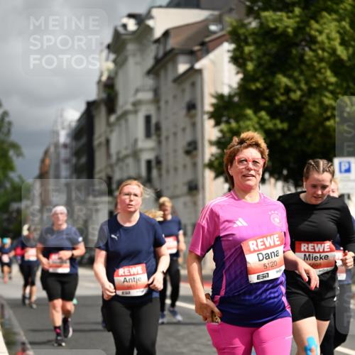 14.06.2026 - REWE Women's Run Dr. Thomas Lammeyer http://msf.ph/oto/9785471 14.06.2026 10:55:53 Laufen 5120, 5698 meine-sportfotos.de