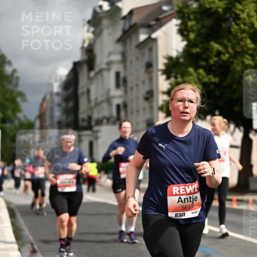 14.06.2026 - REWE Women's Run Dr. Thomas Lammeyer http://msf.ph/oto/9785479 14.06.2026 10:55:54 Laufen 5617 meine-sportfotos.de
