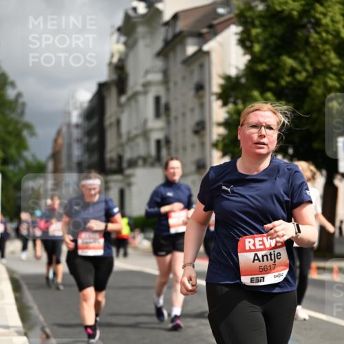 14.06.2026 - REWE Women's Run Dr. Thomas Lammeyer http://msf.ph/oto/9785481 14.06.2026 10:55:54 Laufen 5617 meine-sportfotos.de