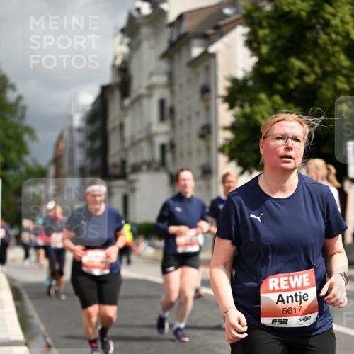 14.06.2026 - REWE Women's Run Dr. Thomas Lammeyer http://msf.ph/oto/9785482 14.06.2026 10:55:54 Laufen 5617 meine-sportfotos.de