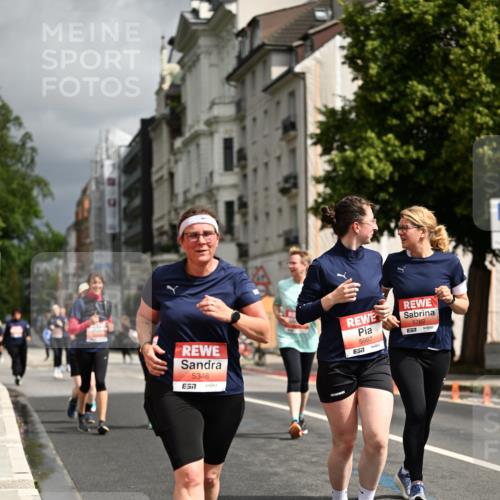 14.06.2026 - REWE Women's Run Dr. Thomas Lammeyer http://msf.ph/oto/9785493 14.06.2026 10:55:56 Laufen 5348, 57, 5987, 7, 5762 meine-sportfotos.de