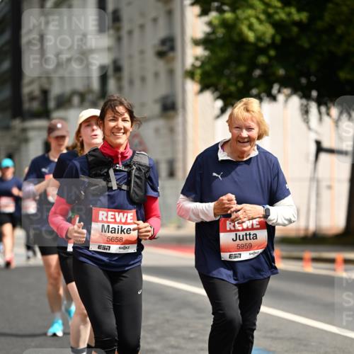 14.06.2026 - REWE Women's Run Dr. Thomas Lammeyer http://msf.ph/oto/9785524 14.06.2026 10:56:00 Laufen 5658, 57, 5959 meine-sportfotos.de