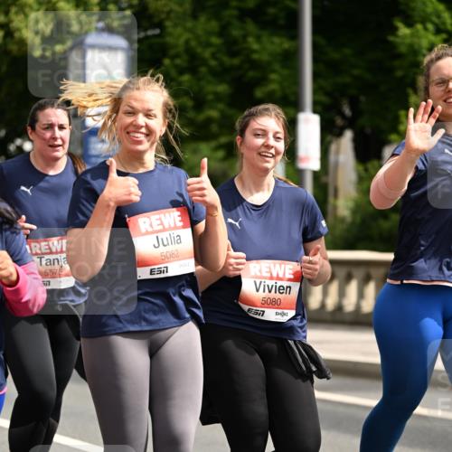 14.06.2026 - REWE Women's Run Dr. Thomas Lammeyer http://msf.ph/oto/9785646 14.06.2026 10:56:18 Laufen 5575, 57, 5082, 7, 51, 5080 meine-sportfotos.de