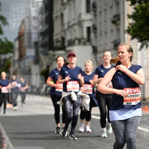 14.06.2026 - REWE Women's Run Dr. Thomas Lammeyer http://msf.ph/oto/9785694 14.06.2026 10:56:28 Laufen 5708 meine-sportfotos.de