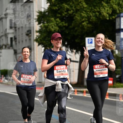 14.06.2026 - REWE Women's Run Dr. Thomas Lammeyer http://msf.ph/oto/9785709 14.06.2026 10:56:31 Laufen 5124, 5126, 5127, 7 meine-sportfotos.de