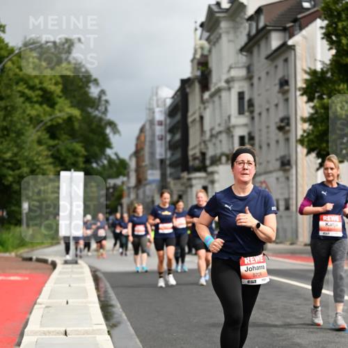 14.06.2026 - REWE Women's Run Dr. Thomas Lammeyer http://msf.ph/oto/9785790 14.06.2026 10:56:44 Laufen 5726, 57, 637 meine-sportfotos.de