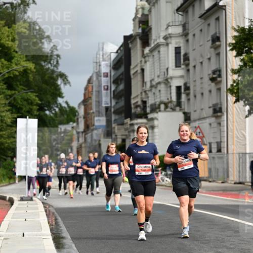 14.06.2026 - REWE Women's Run Dr. Thomas Lammeyer http://msf.ph/oto/9785807 14.06.2026 10:56:46 Laufen 5105, 5097 meine-sportfotos.de
