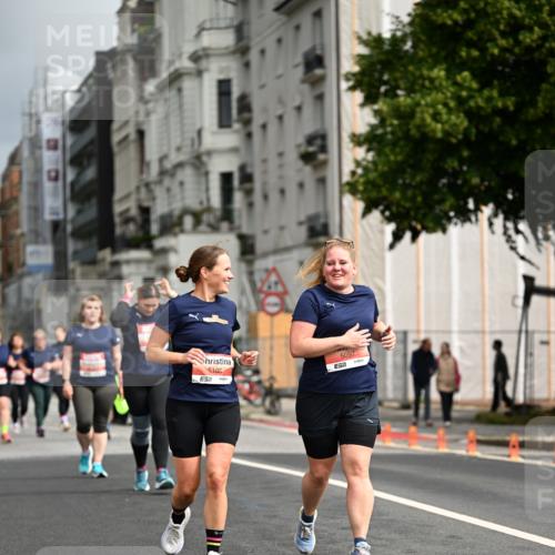 14.06.2026 - REWE Women's Run Dr. Thomas Lammeyer http://msf.ph/oto/9785818 14.06.2026 10:56:47 Laufen 5105, 5097 meine-sportfotos.de