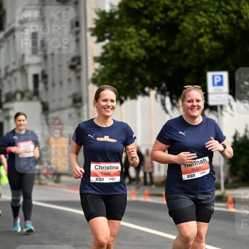 14.06.2026 - REWE Women's Run Dr. Thomas Lammeyer http://msf.ph/oto/9785833 14.06.2026 10:56:49 Laufen 5105, 7, 5097, 7 meine-sportfotos.de