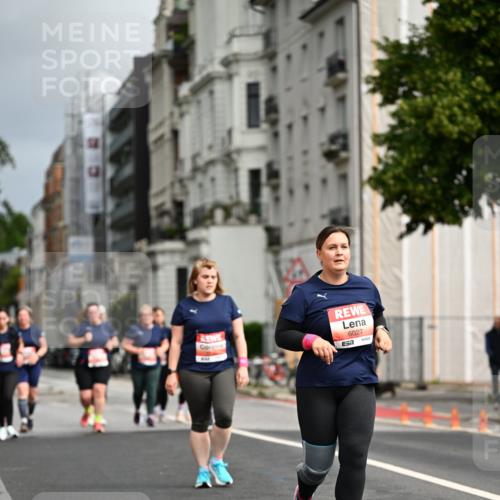 14.06.2026 - REWE Women's Run Dr. Thomas Lammeyer http://msf.ph/oto/9785841 14.06.2026 10:56:50 Laufen 6027 meine-sportfotos.de