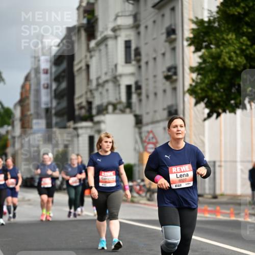 14.06.2026 - REWE Women's Run Dr. Thomas Lammeyer http://msf.ph/oto/9785842 14.06.2026 10:56:50 Laufen 6027, 57 meine-sportfotos.de
