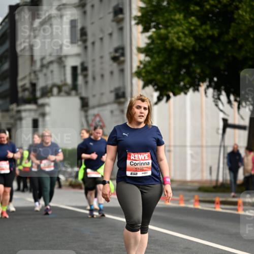 14.06.2026 - REWE Women's Run Dr. Thomas Lammeyer http://msf.ph/oto/9785866 14.06.2026 10:56:54 Laufen 5785 meine-sportfotos.de