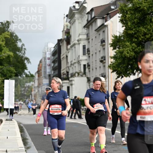 14.06.2026 - REWE Women's Run Dr. Thomas Lammeyer http://msf.ph/oto/9785926 14.06.2026 10:57:01 Laufen 5325 meine-sportfotos.de
