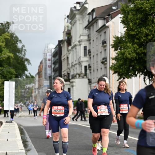 14.06.2026 - REWE Women's Run Dr. Thomas Lammeyer http://msf.ph/oto/9785928 14.06.2026 10:57:01 Laufen 5325, 57, 5256 meine-sportfotos.de