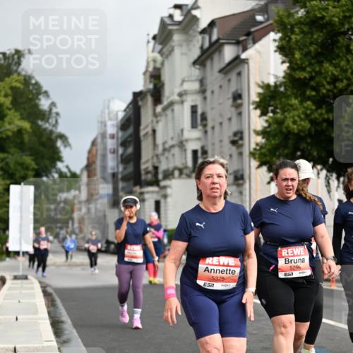 14.06.2026 - REWE Women's Run Dr. Thomas Lammeyer http://msf.ph/oto/9785942 14.06.2026 10:57:02 Laufen 5325, 7, 5256 meine-sportfotos.de