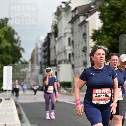 14.06.2026 - REWE Women's Run Dr. Thomas Lammeyer http://msf.ph/oto/9785947 14.06.2026 10:57:03 Laufen 5325 meine-sportfotos.de
