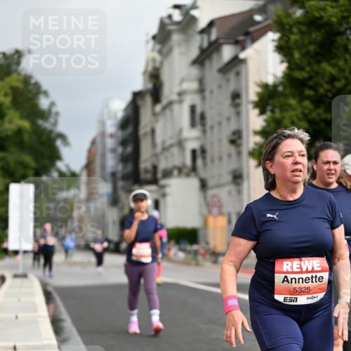 14.06.2026 - REWE Women's Run Dr. Thomas Lammeyer http://msf.ph/oto/9785948 14.06.2026 10:57:03 Laufen 5325 meine-sportfotos.de
