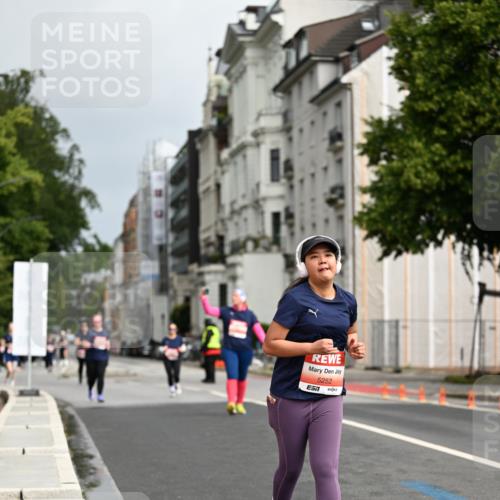 14.06.2026 - REWE Women's Run Dr. Thomas Lammeyer http://msf.ph/oto/9785965 14.06.2026 10:57:05 Laufen 5252 meine-sportfotos.de