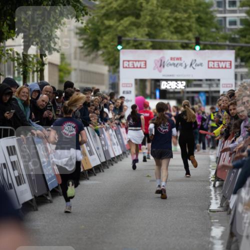 14.06.2026 - REWE Women's Run Michael Strokosch http://msf.ph/oto/9788497 14.06.2026 10:59:05 Laufen 0, 28, 32 meine-sportfotos.de