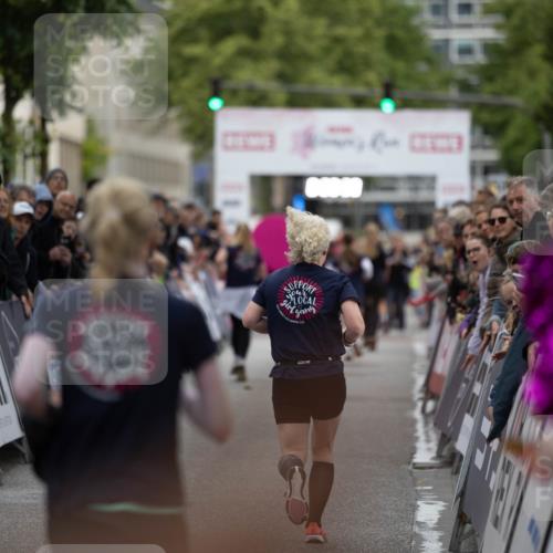 14.06.2026 - REWE Women's Run Michael Strokosch http://msf.ph/oto/9788505 14.06.2026 10:59:10 Laufen 61013 meine-sportfotos.de