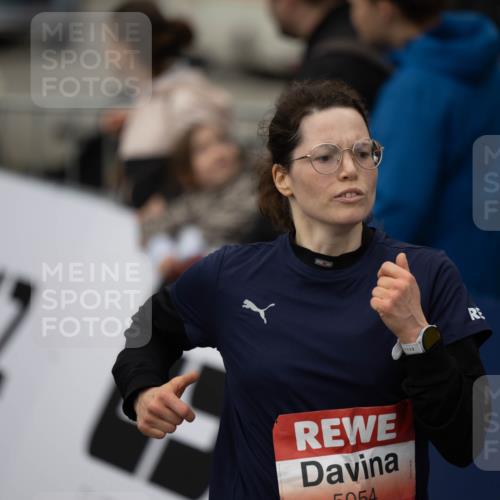 14.06.2026 - REWE Women's Run Michael Strokosch http://msf.ph/oto/9788519 14.06.2026 11:01:00 Laufen 054 meine-sportfotos.de