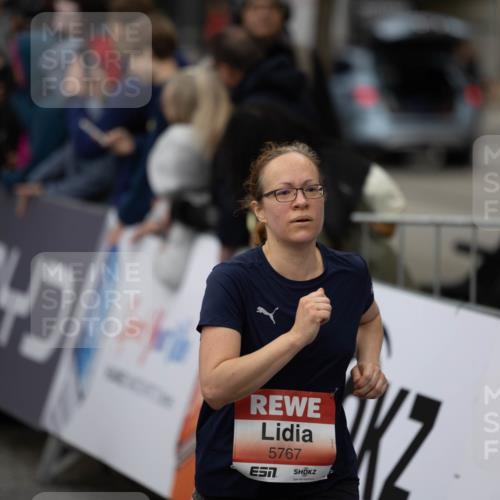 14.06.2026 - REWE Women's Run Michael Strokosch http://msf.ph/oto/9788520 14.06.2026 11:01:01 Laufen 4, 5767 meine-sportfotos.de