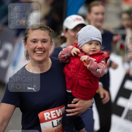 14.06.2026 - REWE Women's Run Michael Strokosch http://msf.ph/oto/9788526 14.06.2026 11:01:07 Laufen 5055 meine-sportfotos.de
