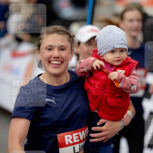 14.06.2026 - REWE Women's Run Michael Strokosch http://msf.ph/oto/9788527 14.06.2026 11:01:07 Laufen  meine-sportfotos.de