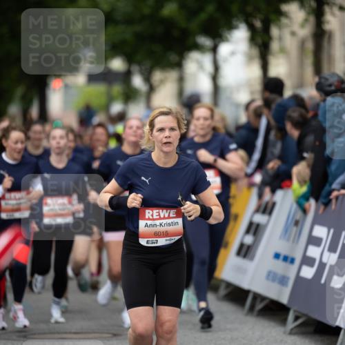 14.06.2026 - REWE Women's Run Michael Strokosch http://msf.ph/oto/9788537 14.06.2026 11:01:52 Laufen 6015 meine-sportfotos.de