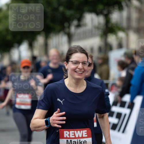 14.06.2026 - REWE Women's Run Michael Strokosch http://msf.ph/oto/9788547 14.06.2026 11:02:03 Laufen  meine-sportfotos.de