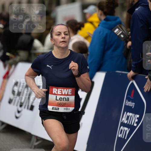 14.06.2026 - REWE Women's Run Michael Strokosch http://msf.ph/oto/9788554 14.06.2026 11:02:17 Laufen 5601 meine-sportfotos.de