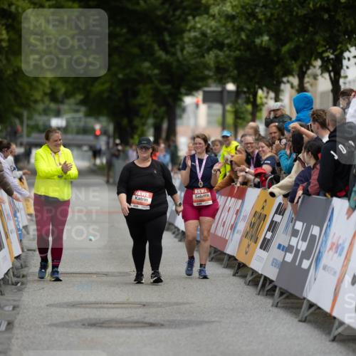 14.06.2026 - REWE Women's Run Michael Strokosch http://msf.ph/oto/9788571 14.06.2026 11:26:46 Laufen  meine-sportfotos.de