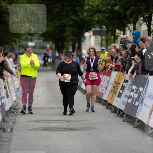 14.06.2026 - REWE Women's Run Michael Strokosch http://msf.ph/oto/9788574 14.06.2026 11:26:47 Laufen  meine-sportfotos.de