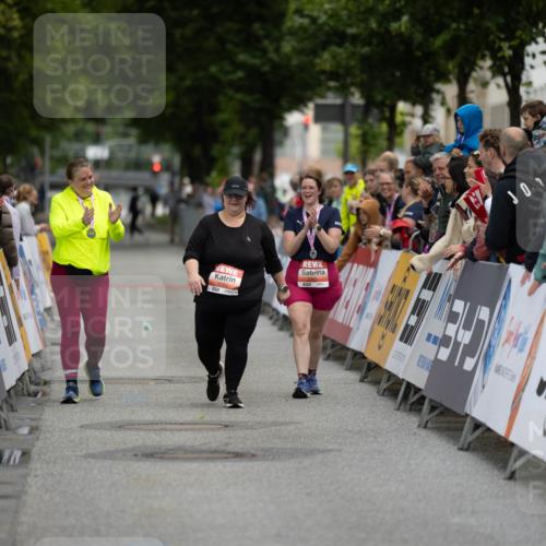 14.06.2026 - REWE Women's Run Michael Strokosch http://msf.ph/oto/9788575 14.06.2026 11:26:47 Laufen  meine-sportfotos.de